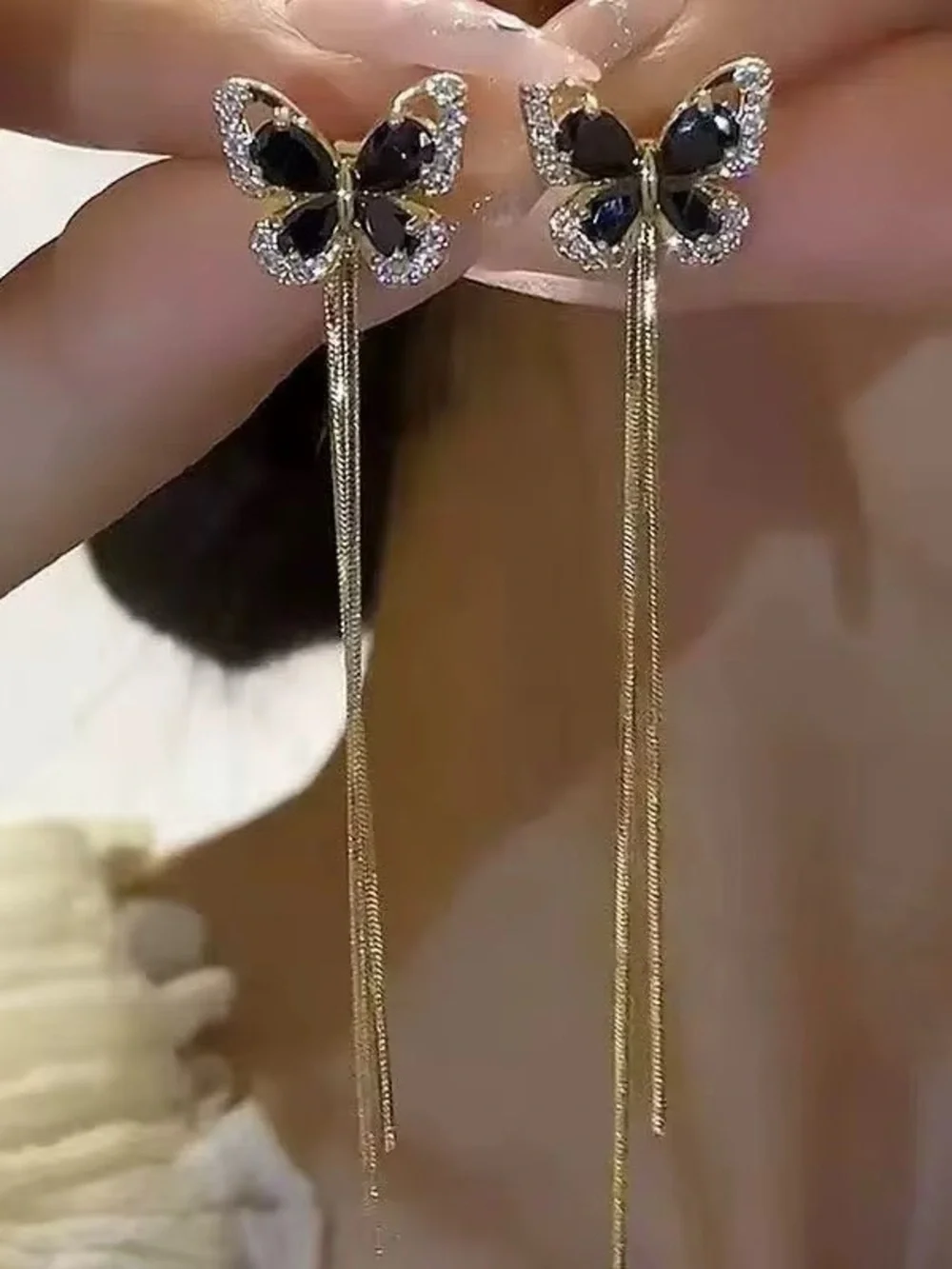 ***Exquisite Gold Butterfly Drop Earrings with Black Crystals